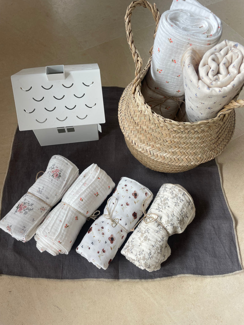 Langes et foulards pour bebe